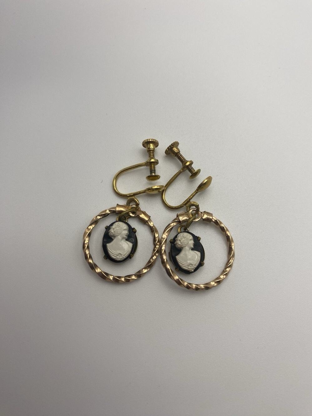 Vintage Beautiful Black Cameo Dangle Drop Earrings With Hoops